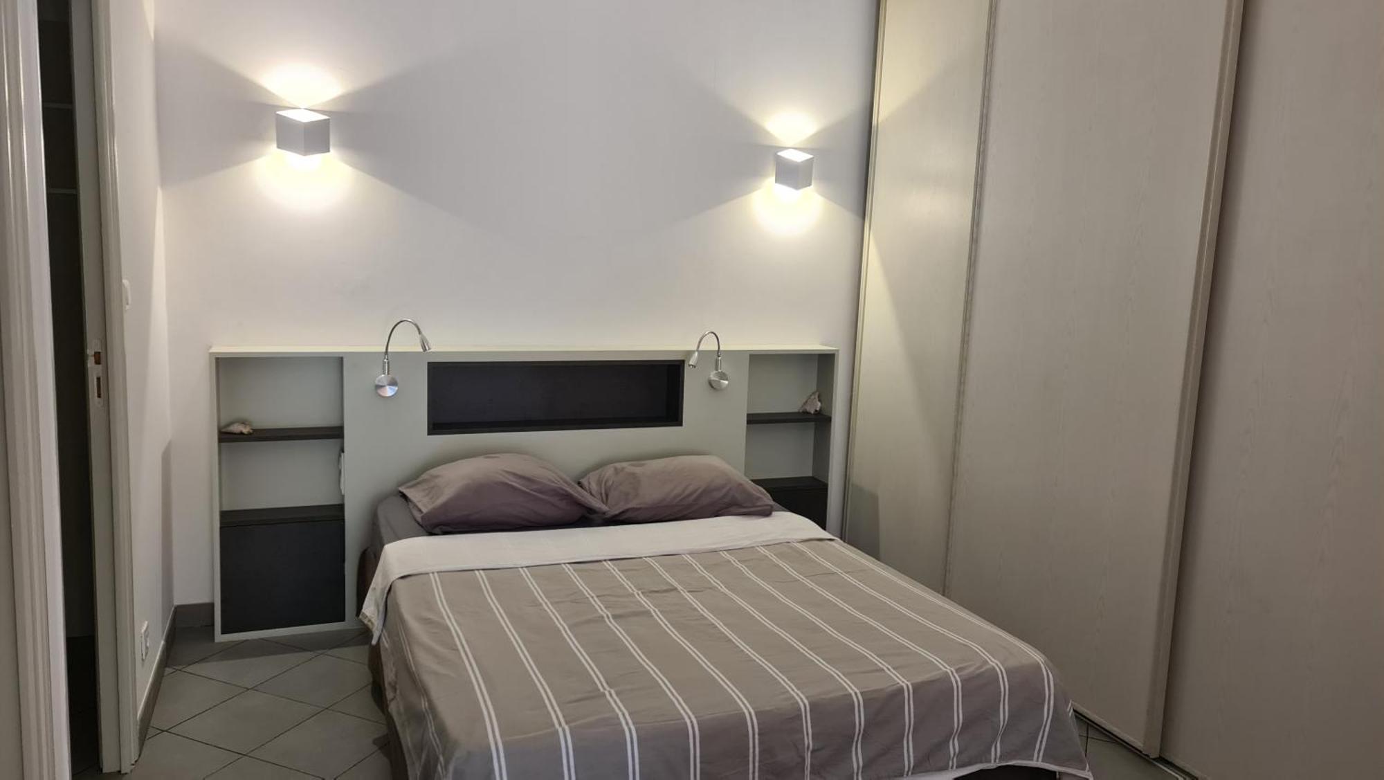 Grand Studio-Loft-Grand Parking-Climatise-Proche Centre Ajaccio  Esterno foto